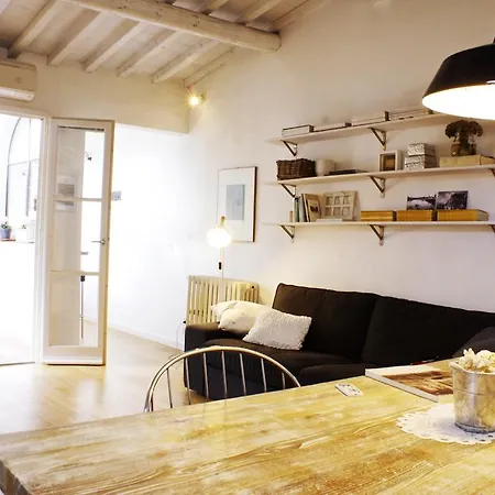 Ambrogio Apartment