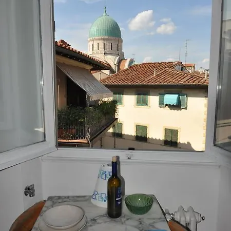 Ambrogio Apartment *